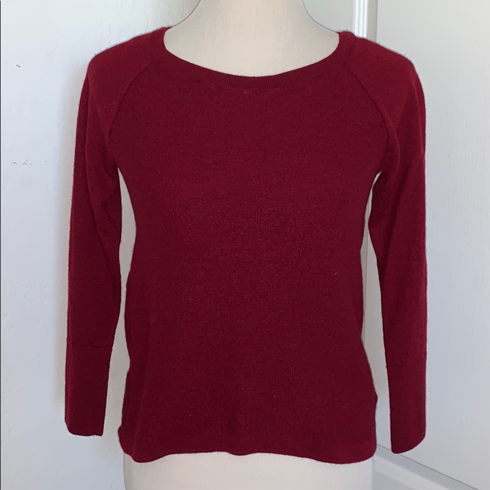 Max Studio Women’s Merino Wool Sweater 🌺